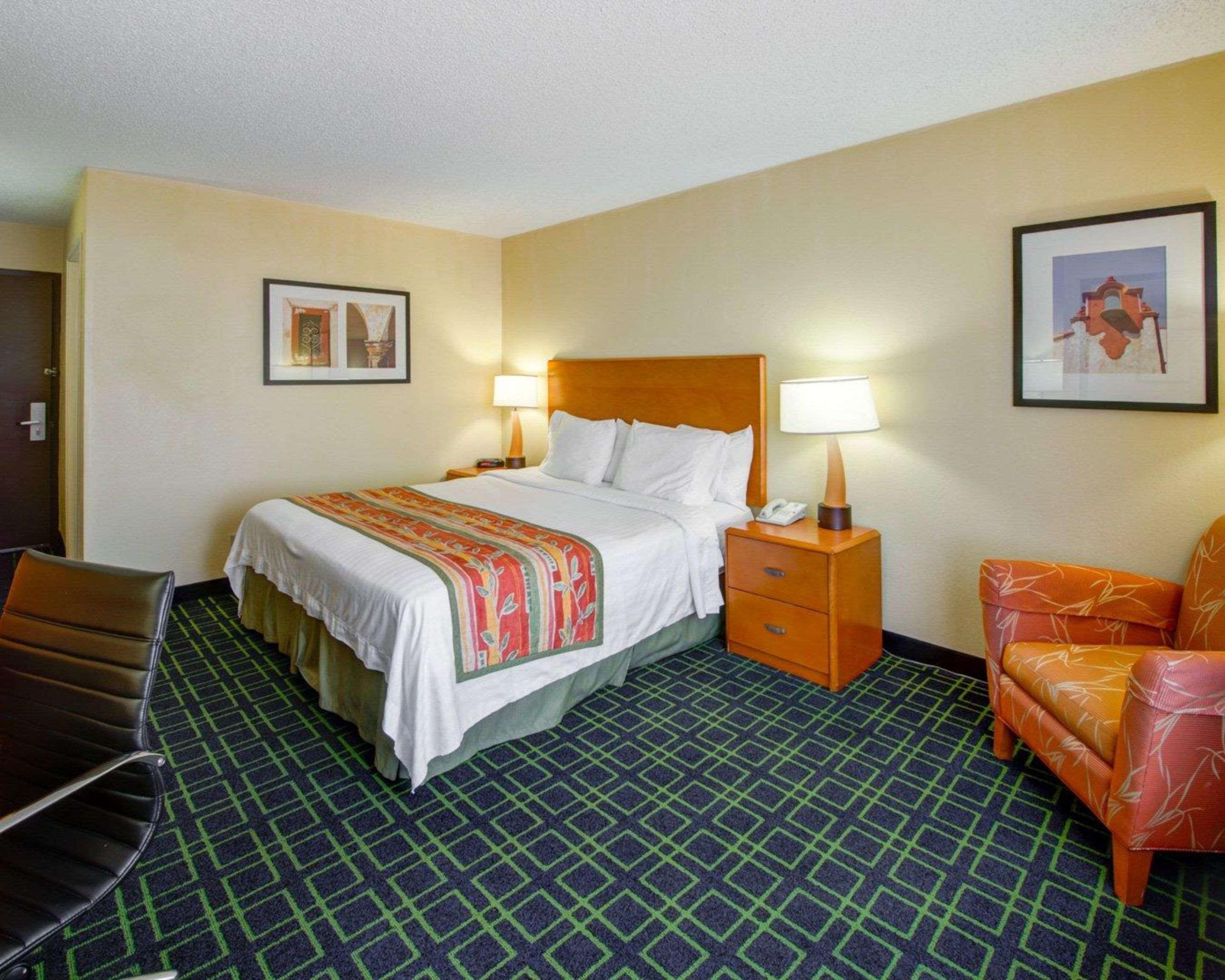 Quality Inn Placentia Anaheim Fullerton Extérieur photo