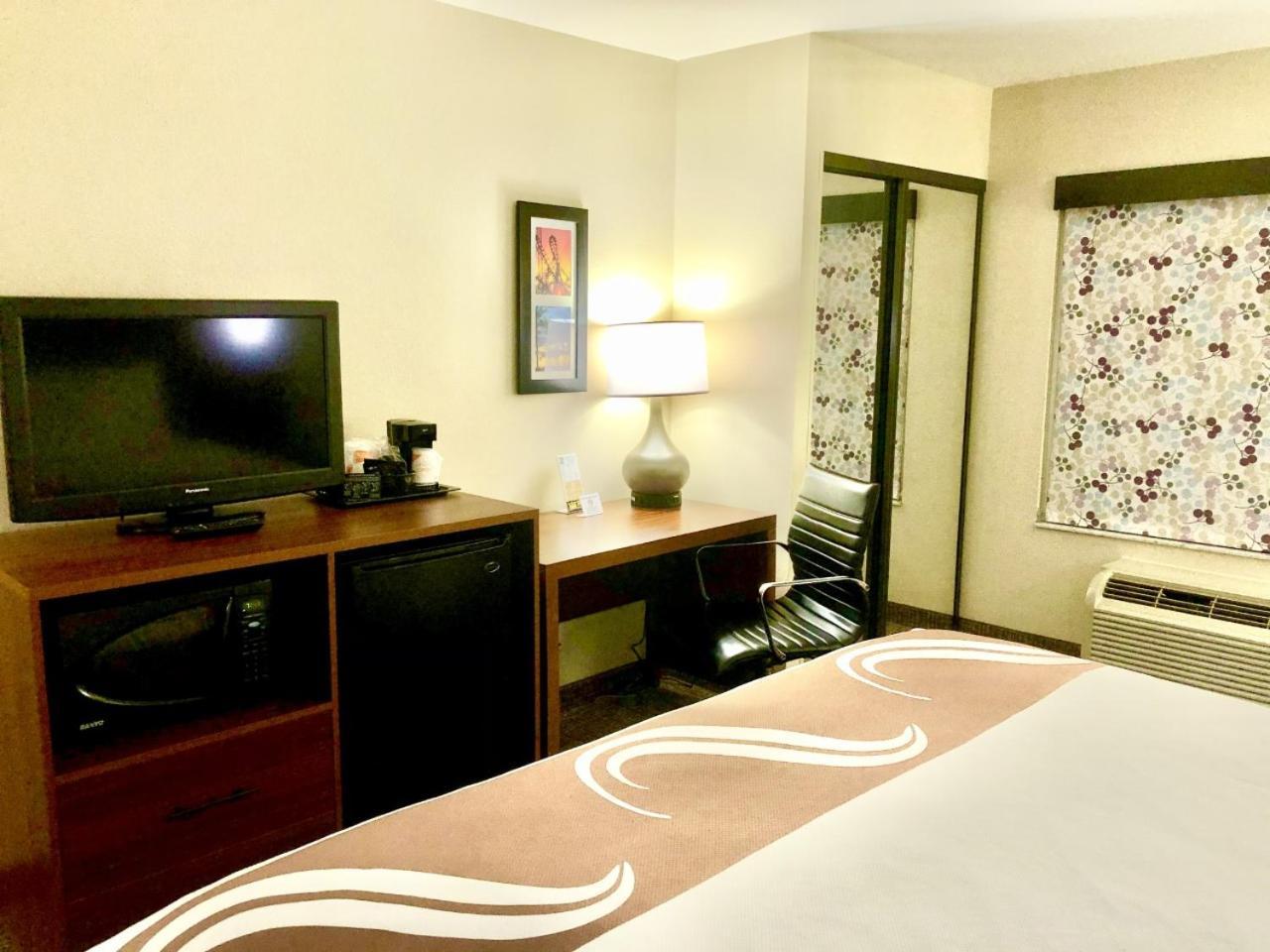 Quality Inn Placentia Anaheim Fullerton Extérieur photo