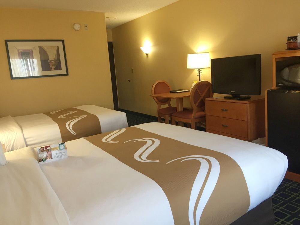 Quality Inn Placentia Anaheim Fullerton Extérieur photo